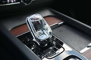Volvo  B4 D AWD Ultimate Dark*STDHZG*360°*LUFT*ACC