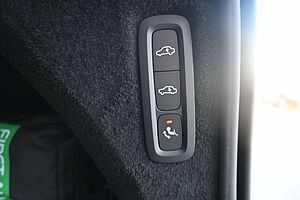 Volvo  T8 RC Ultra Dark*B&W*LUFT*360°*MASSAGE*ACC*