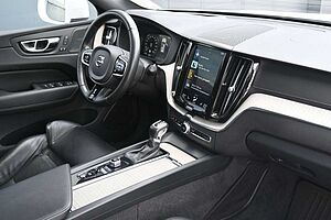 Volvo  D4 FWD Autom. Inscription*STDHZG*PANO*ACC*