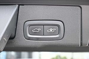 Volvo  D4 FWD Autom. Inscription*STDHZG*PANO*ACC*