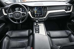 Volvo  D4 FWD Autom. Inscription*STDHZG*PANO*ACC*
