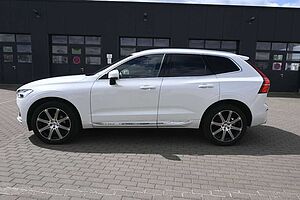 Volvo  D4 FWD Autom. Inscription*STDHZG*PANO*ACC*