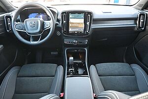 Volvo  B4 DKG Plus Dark*RFK*FSHZG*BLIS*ACC*AHK