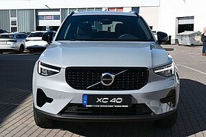Volvo  B4 DKG Plus Dark*RFK*FSHZG*BLIS*ACC*AHK
