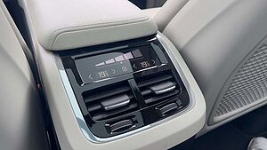 Volvo  B5 D Ultimate Bright AWD*AHK*STHZG*Massage*