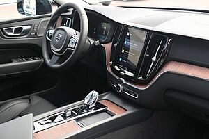 Volvo  B4 D AWD Ultimate Dark*STDHZG*LUFT*360°*ACC
