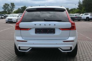 Volvo  B4 D AWD Ultimate Dark*STDHZG*LUFT*360°*ACC