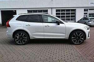Volvo  B4 D AWD Ultimate Dark*STDHZG*LUFT*360°*ACC