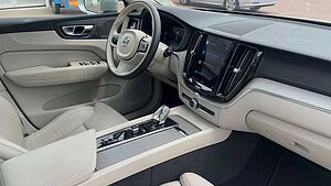 Volvo  B5 D Ultimate Bright AWD*AHK*STHZG*Massage*