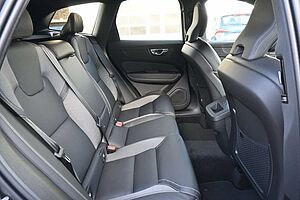 Volvo  B5 AWD Plus Dark*H&K*FSHZG*360°*ACC