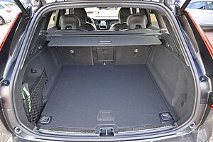 Volvo  B5 AWD Plus Dark*H&K*FSHZG*360°*ACC