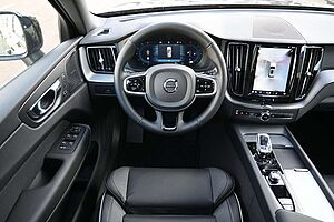 Volvo  B5 AWD Plus Dark*H&K*FSHZG*360°*ACC