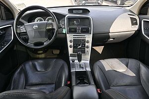 Volvo  D5 AWD Autom. Summum*PANO*BLIS