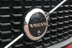 Volvo  B4 D AWD Plus Dark*H&K*STDHZG*360°*ACC