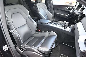 Volvo  T4 Autom. R-Design*STDHZG*H&K*BLIS*AHK