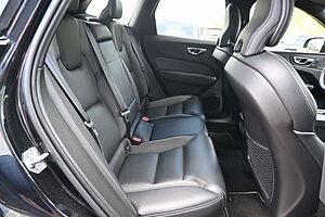 Volvo  T4 Autom. R-Design*STDHZG*H&K*BLIS*AHK