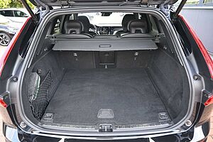Volvo  T4 Autom. R-Design*STDHZG*H&K*BLIS*AHK