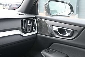 Volvo  B4D Plus Dark*LED*PANO*CAM*STHZ*H&K*AHK