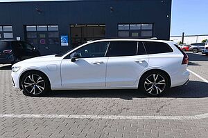 Volvo  T6 Recharge AWD R-Design*RFK*FSHZG*BLIS