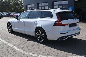 Volvo  T6 Recharge AWD R-Design*RFK*FSHZG*BLIS