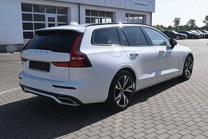 Volvo  T6 Recharge AWD R-Design*RFK*FSHZG*BLIS