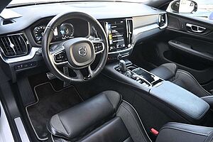Volvo  T6 Recharge AWD R-Design*RFK*FSHZG*BLIS