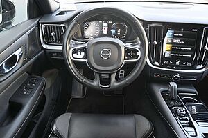 Volvo  T6 Recharge AWD R-Design*RFK*FSHZG*BLIS