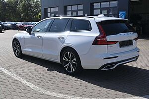 Volvo  T6 Recharge AWD R-Design*RFK*FSHZG*BLIS