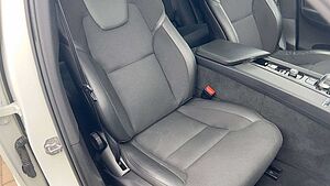 Volvo  T8 AWD *LUFT*STHZG*AHK*4x Sitzhzg*22Zoll*