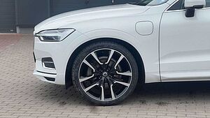 Volvo  T8 AWD *LUFT*STHZG*AHK*4x Sitzhzg*22Zoll*