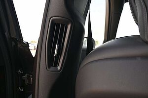 Volvo  B4 Benzin Plus Dark*PANO*STHZG*360°*H&K*