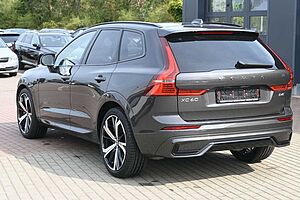 Volvo  B4D AWD Ultimate Dark*LED*LUFT*360*STHZ*H&K