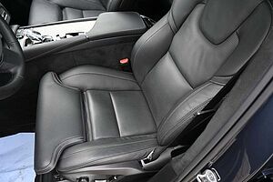 Volvo  T8 Ultimate Bright PHEV *AHK*MASS*B&W*LUFT*