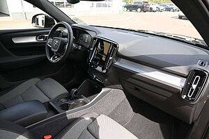 Volvo  T4 Core Recharge PlugIn Hybrid*LED*NAVI*CAM