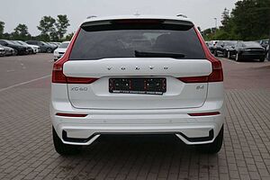 Volvo  B4 B Autom. Plus Dark*STDHZG*BLIS*ACC*AHK