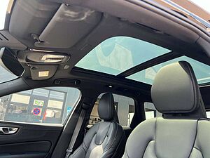 Volvo  T8 R-Design RC PlugIn Hyb AWD*MASS*LUFT*B&W
