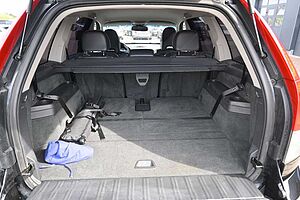 Volvo  D5 Autom. AWD R-Design*AHK*7-Sitz