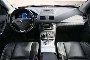 Volvo  D5 Autom. AWD R-Design*AHK*7-Sitz