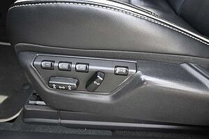 Volvo  D5 Autom. AWD R-Design*AHK*7-Sitz