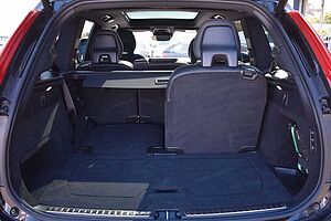 Volvo  D5 R-Design*LED*LUFT*CAM*7Si*