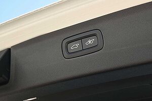 Volvo  Ultimate Bright T8 PHEV AWD*B&W*MASS*LUFT*