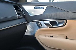Volvo  Ultimate Bright T8 PHEV AWD*B&W*MASS*LUFT*