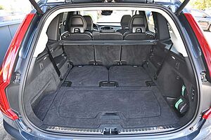 Volvo  D5 AWD Autom. Inscription*LUFT*PANO*AHK