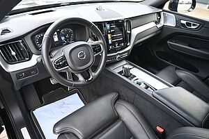Volvo  B5 D AWD R-Design*360°*HuD*LUFT*ACC*AHK