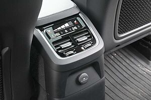 Volvo  T8 AWD Inscrip. Expres. PHEV*AHK*PANO*LUFT*
