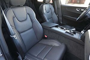 Volvo  T8 Ultra Dark*STDHZG*360°*Massage*NP: 89T€