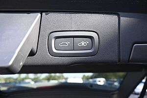 Volvo  T8 Ultra Dark*STDHZG*360°*Massage*NP: 89T€