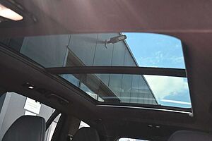 Volvo  B5  Bright *360*H/K*STHZ*LUFT*AHK*7S*PANO