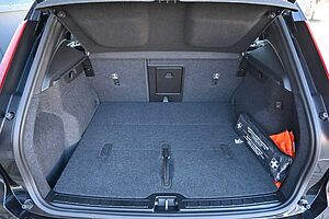 Volvo  B4 DSG Ultra Dark*PANO*RFK*ACC