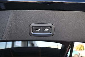 Volvo  B4 DSG Ultra Dark*PANO*RFK*ACC